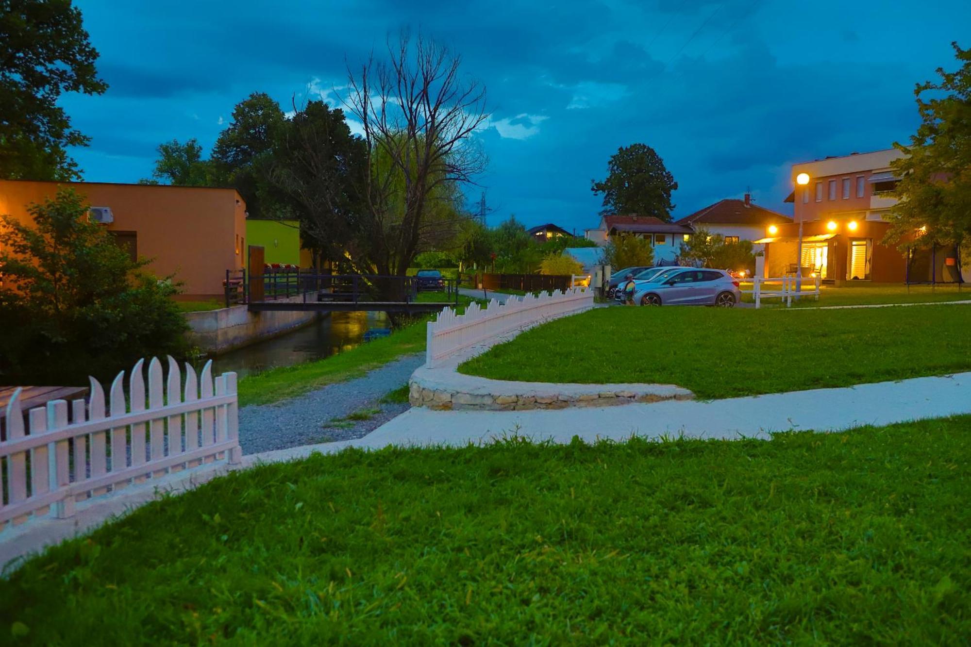 Bihać Holiday Homes Pozitiva מראה חיצוני תמונה