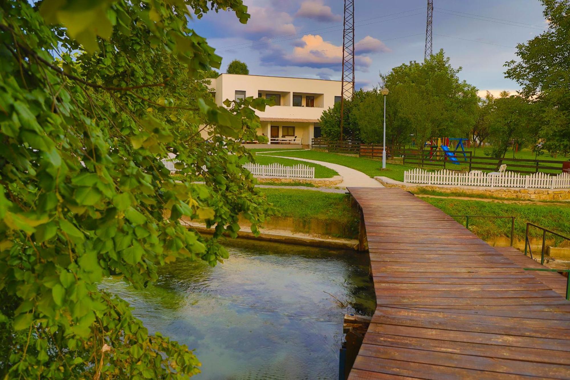 Bihać Holiday Homes Pozitiva מראה חיצוני תמונה